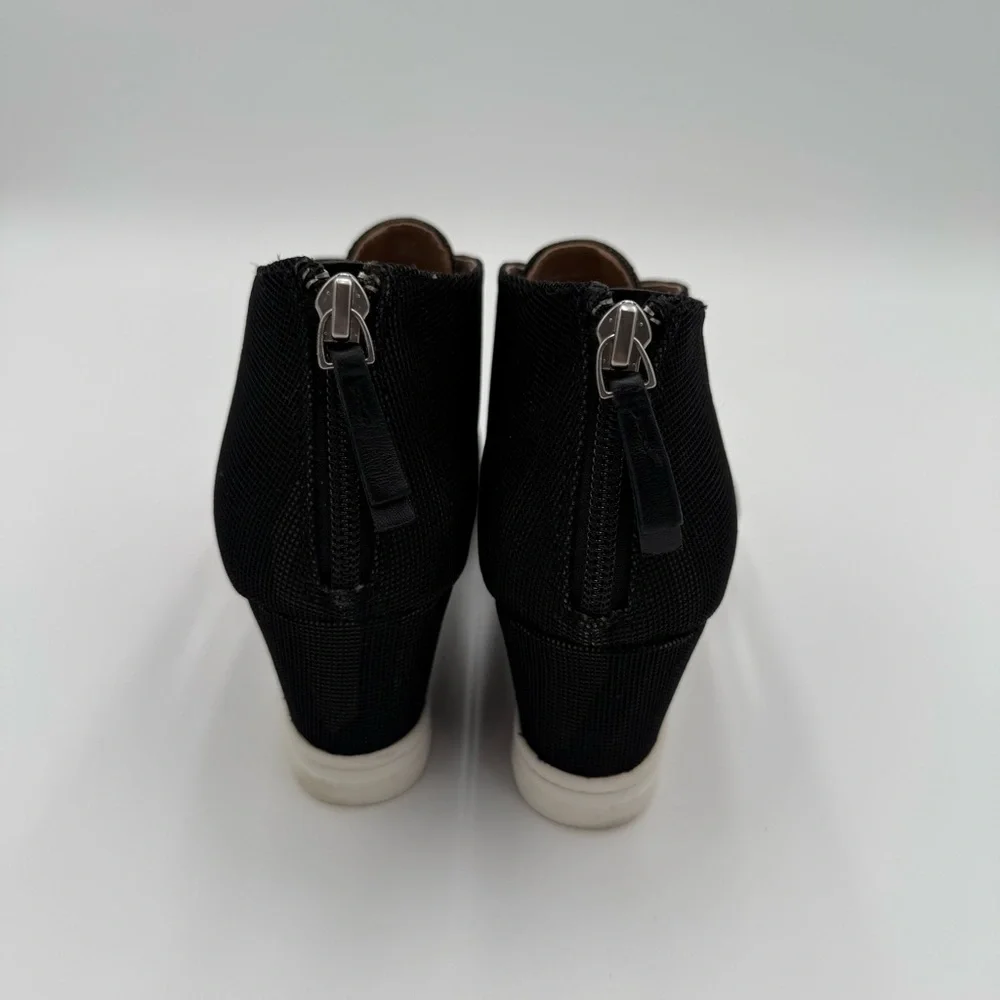 Linea Paolo Faith Strappy Wedges Sneakers Sandals Camo‎ Print Summer Size 7